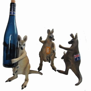 Kangaroo Wine Holder