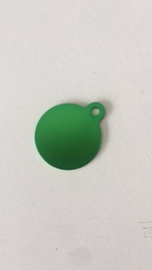 Small round the ear piece tags 1601036