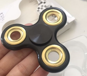  Stress Reliver Fidget Spinner with Aluminium alloy bearing 1933010